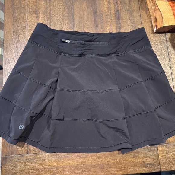 EUC Lululemon Pace Rival Skort - 13.5" - Picture 2 of 8